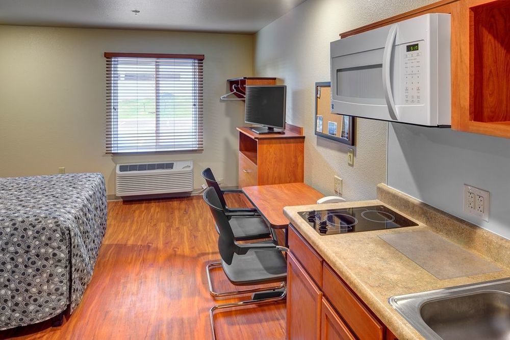 Extended Stay America Select Suites - Wichita - North 객실 사진