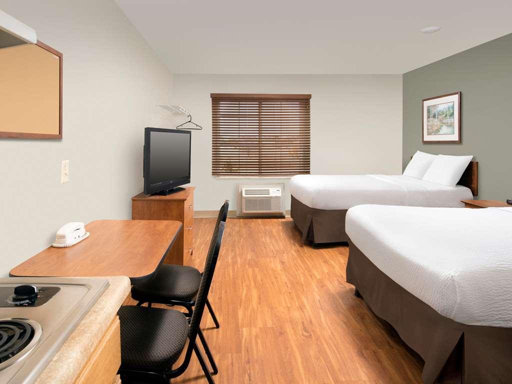 Extended Stay America Select Suites - Wichita - North 객실 사진