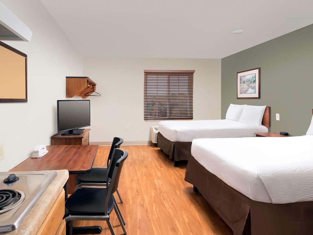 Extended Stay America Select Suites - Wichita - North 객실 사진