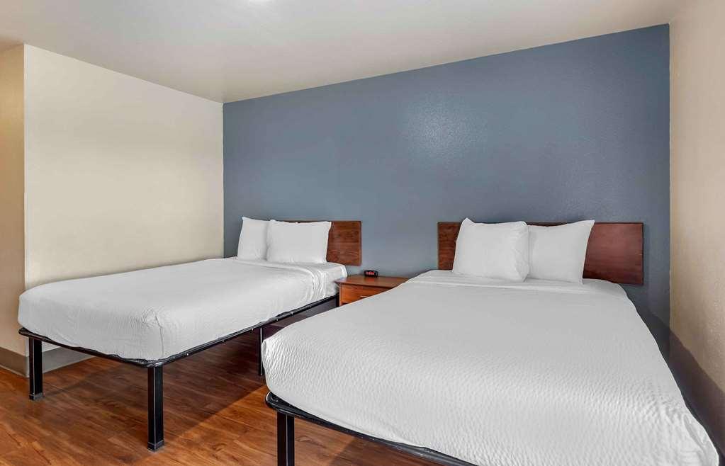 Extended Stay America Select Suites - Wichita - North 객실 사진