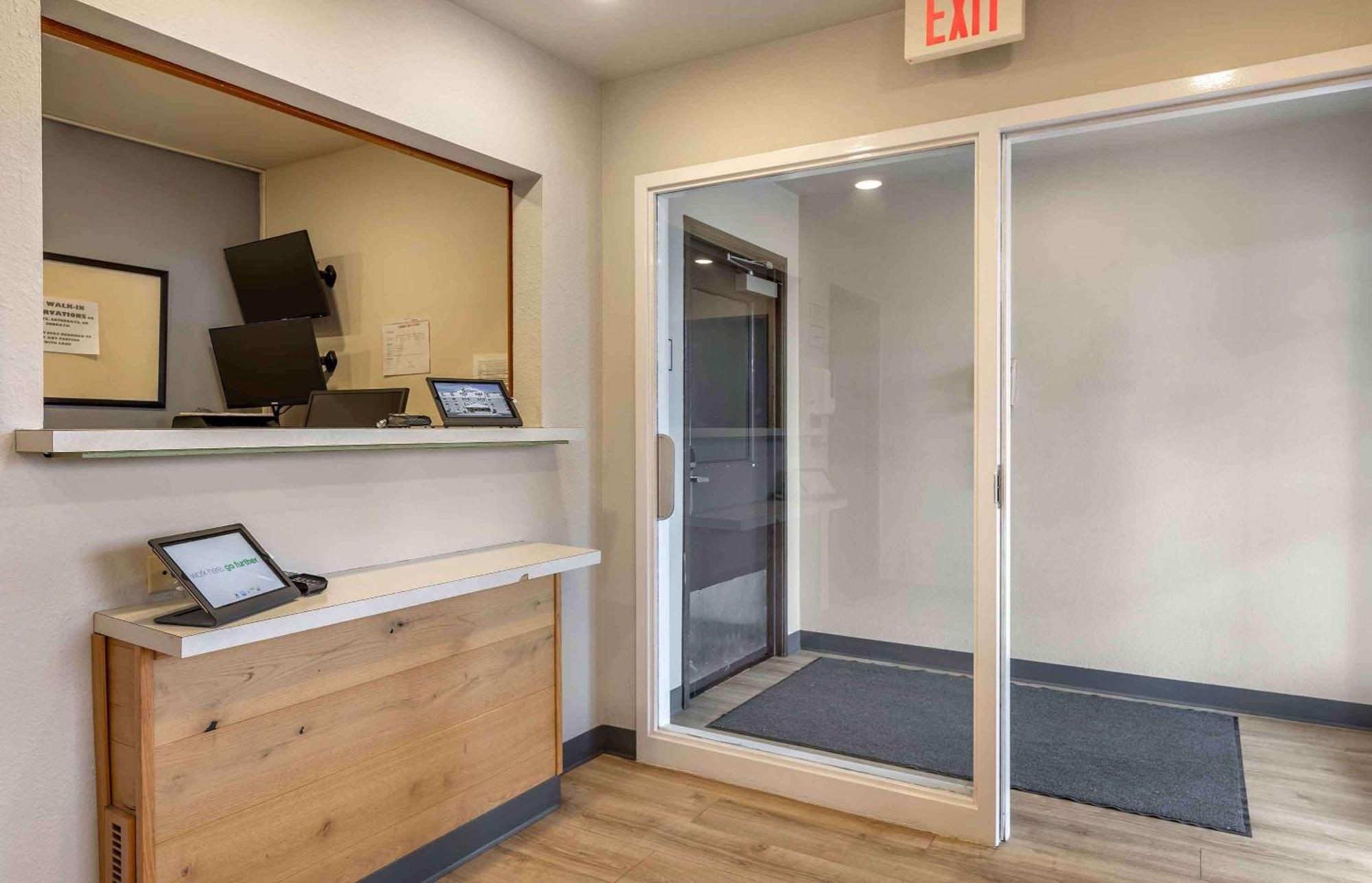 Extended Stay America Select Suites - Wichita - North 외부 사진
