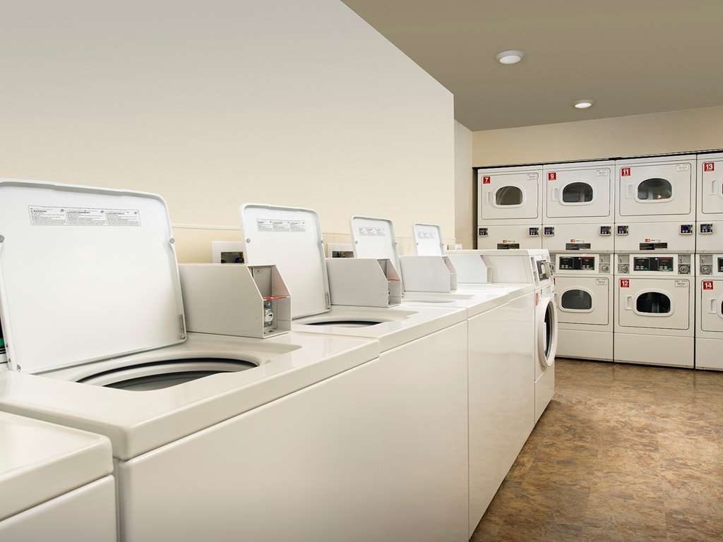 Extended Stay America Select Suites - Wichita - North 시설 사진
