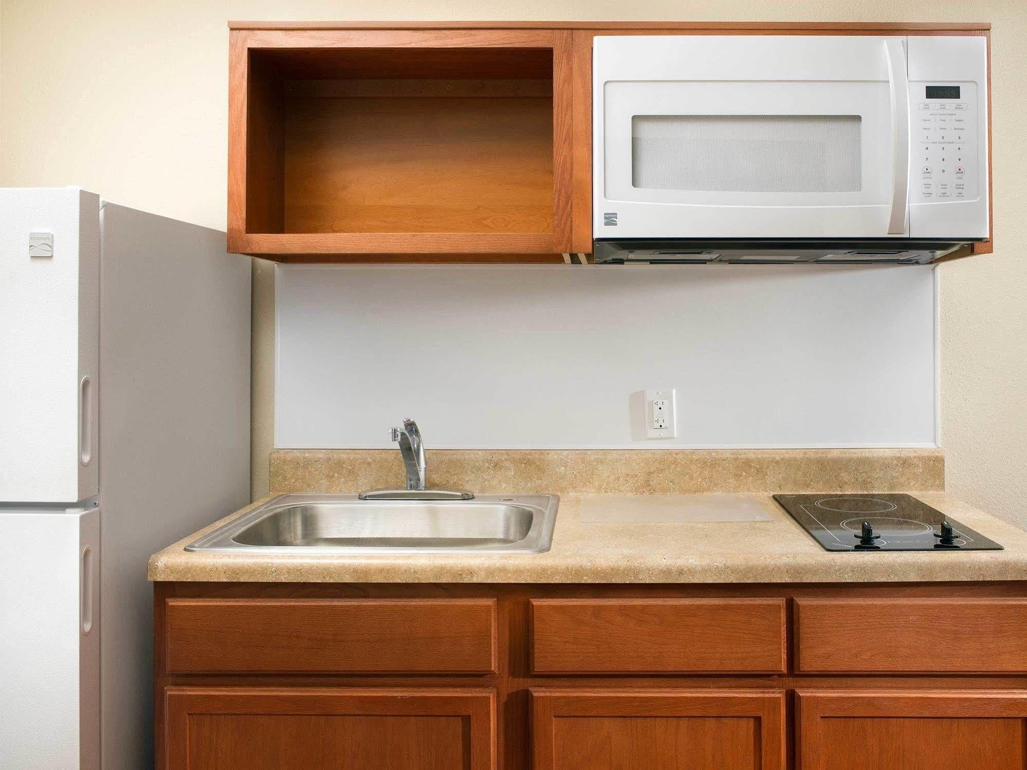 Extended Stay America Select Suites - Wichita - North 외부 사진